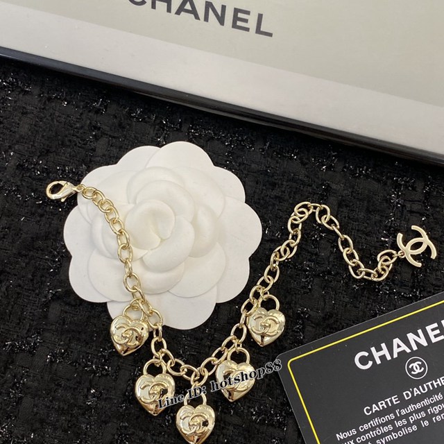 Chanel專櫃2022秋冬新款高仿香奈兒淺金愛心流蘇手鏈 zgb3387